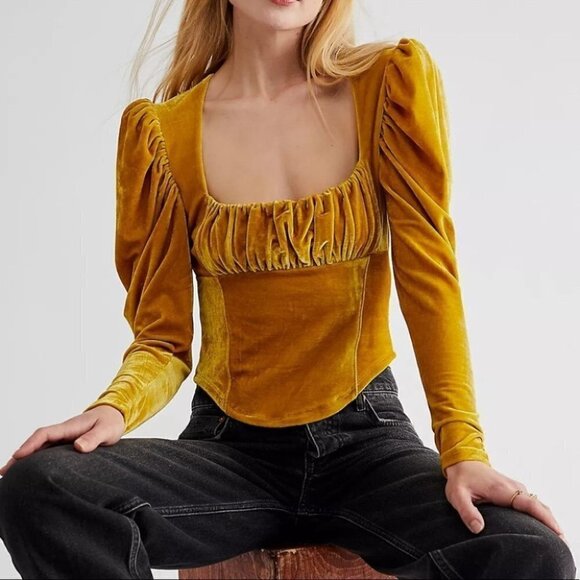 Free People X REVOLVE Hold Me velvet Top In Yellow size Medium - Picture 5 of 12